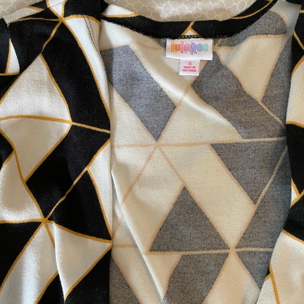 Lularoe Caroline